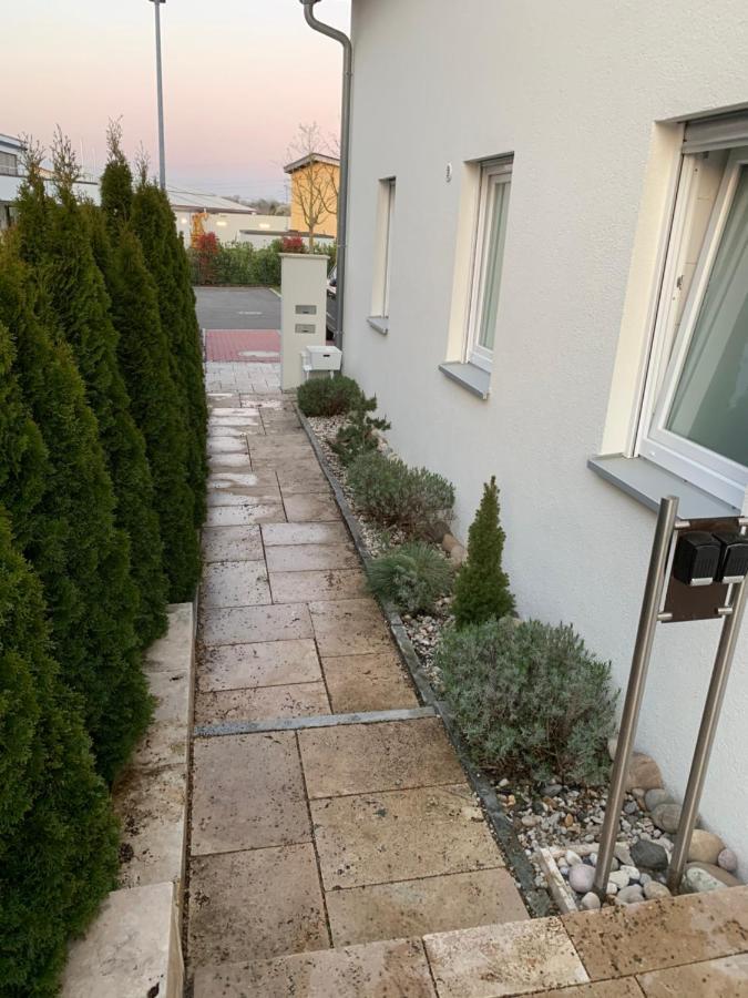 Neues Zimmerapartment Mit Bad Neckarwestheim 外观 照片