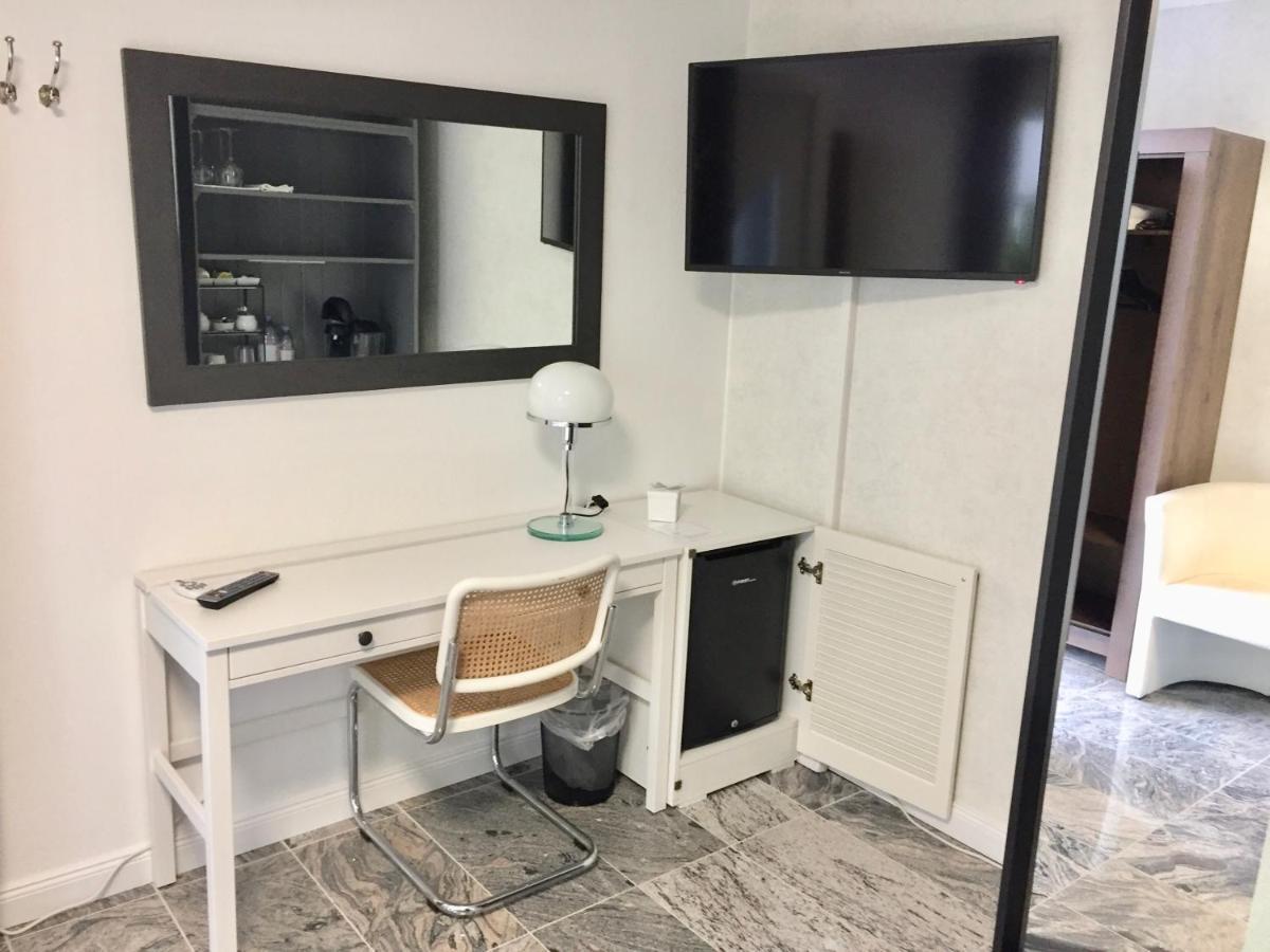 Neues Zimmerapartment Mit Bad Neckarwestheim 外观 照片